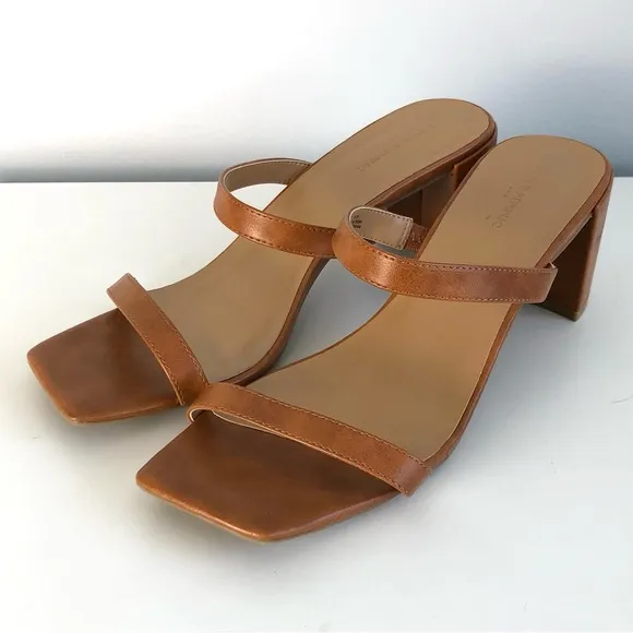 Banana Republic Double Strap Block-Heel Sandal Cognac EUC Sz 8.5 classic 90’s