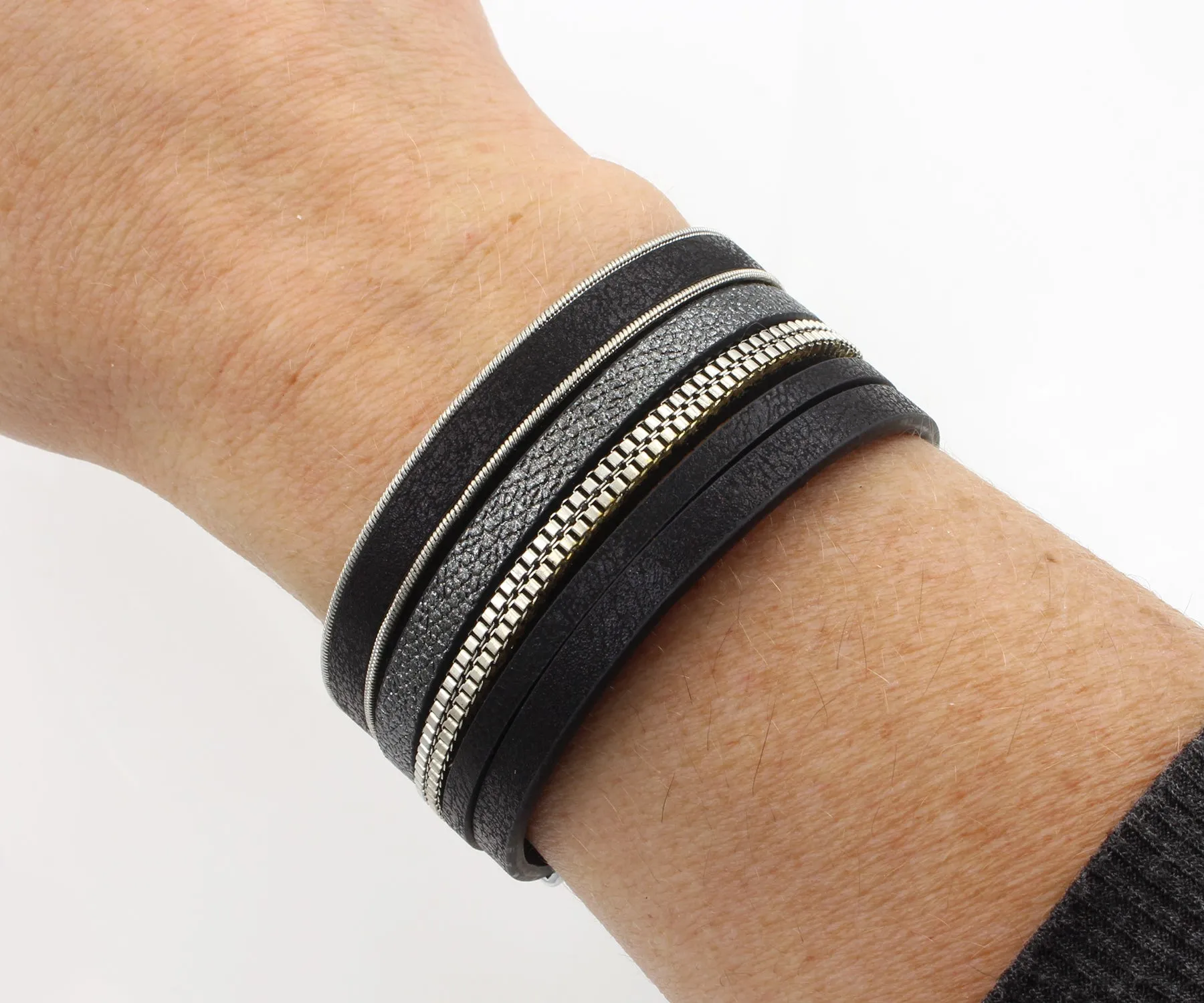 Casual Chains Matte Black Bracelet