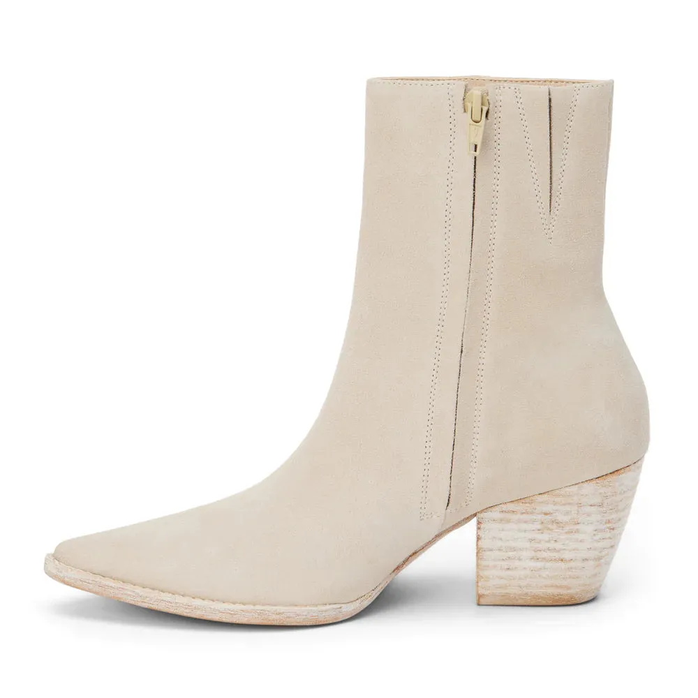 Caty Boot
