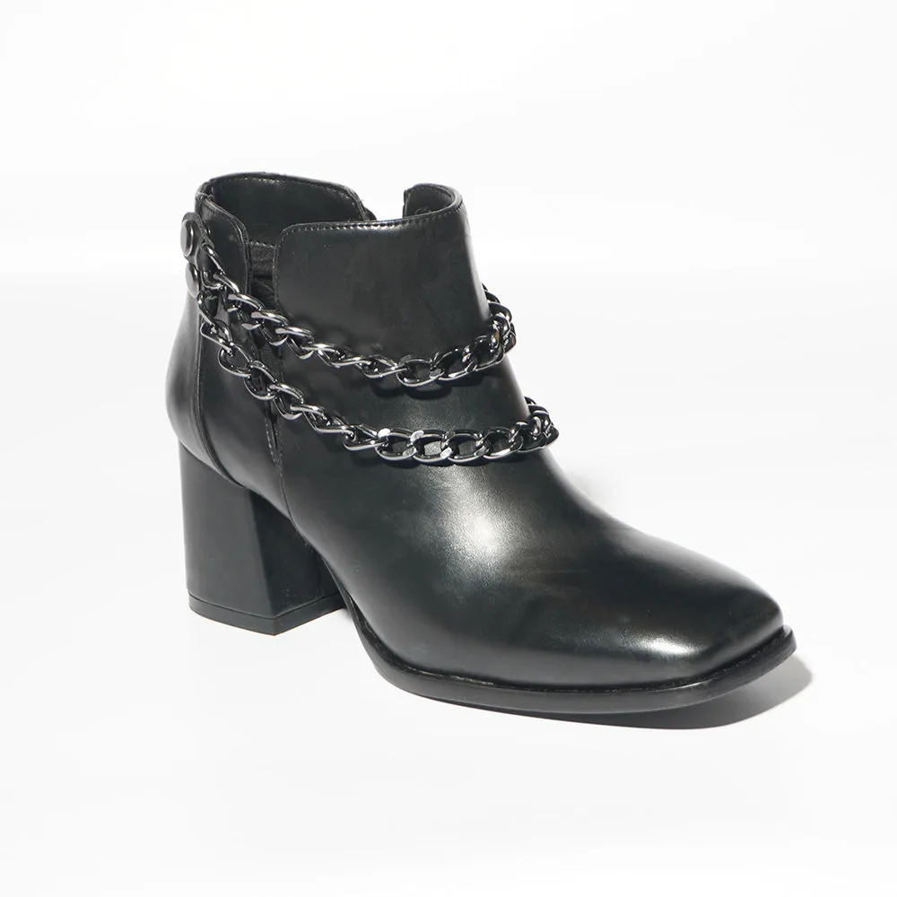 Chunky Metal Chain Boots