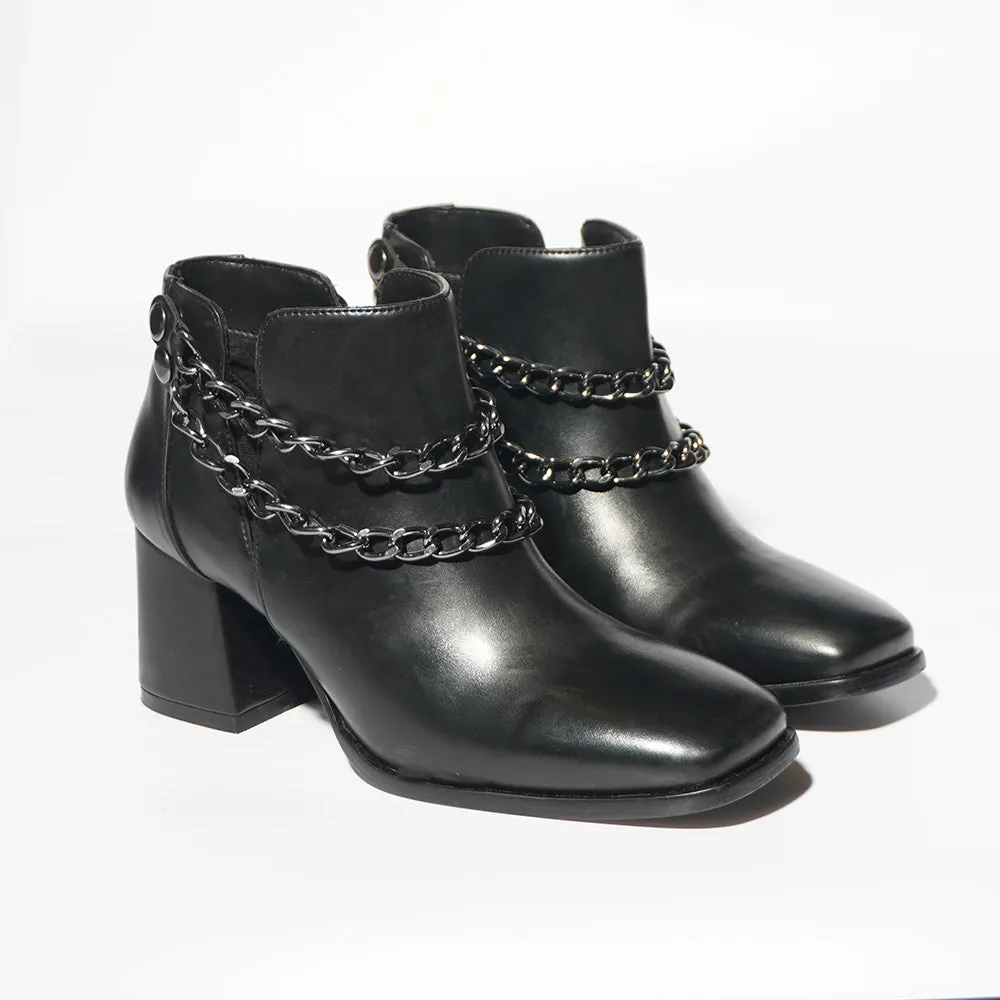 Chunky Metal Chain Boots