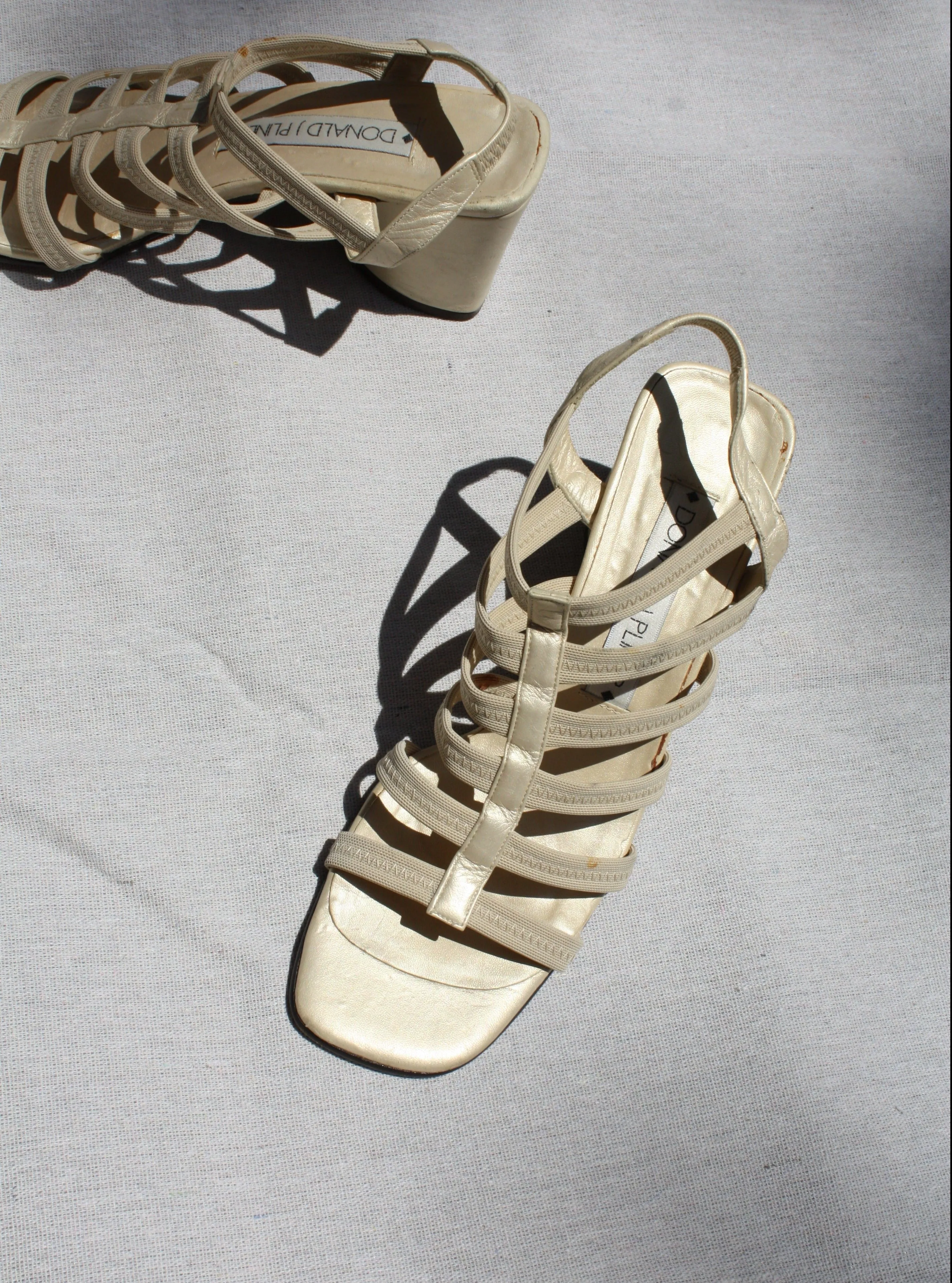 Elastic Caged Sandals (8.5)