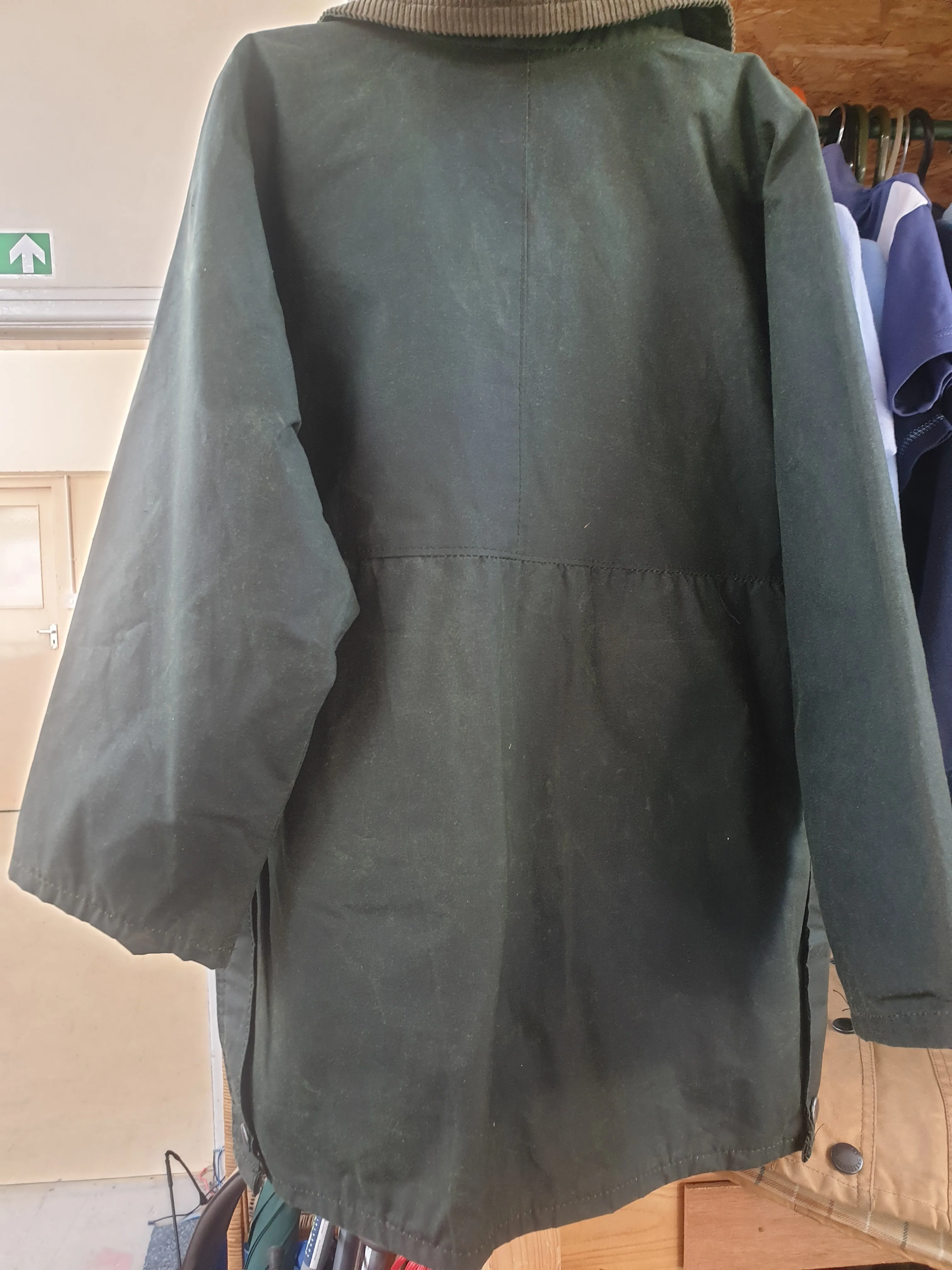 Green Masta wax jacket  size childs  24 FREE POSTAGE 🟢
