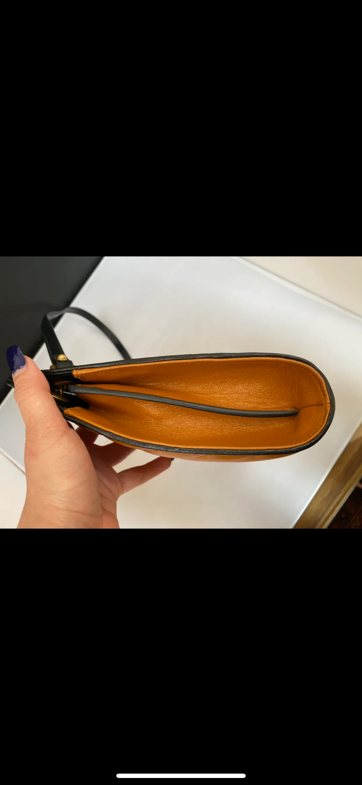 Gucci GG Marmont Shoulder Bag in Vaccha Brown