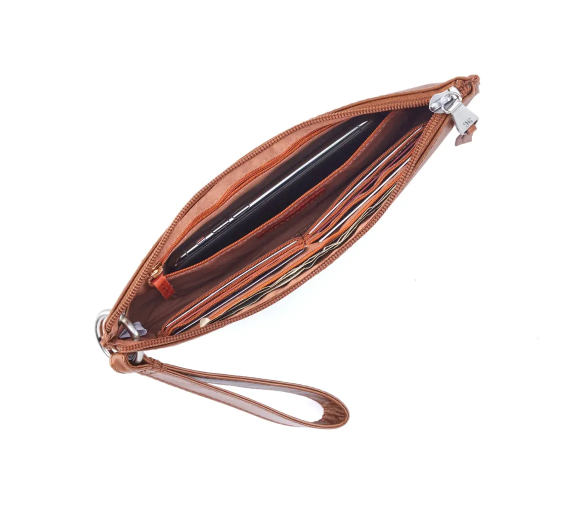 Hobo VIDA Wristlet - Natural