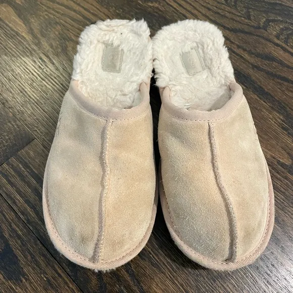 Ink Ugg Slippers, GUC Size 3