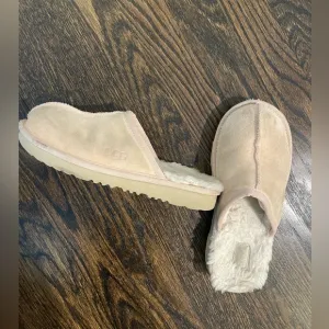 Ink Ugg Slippers, GUC Size 3