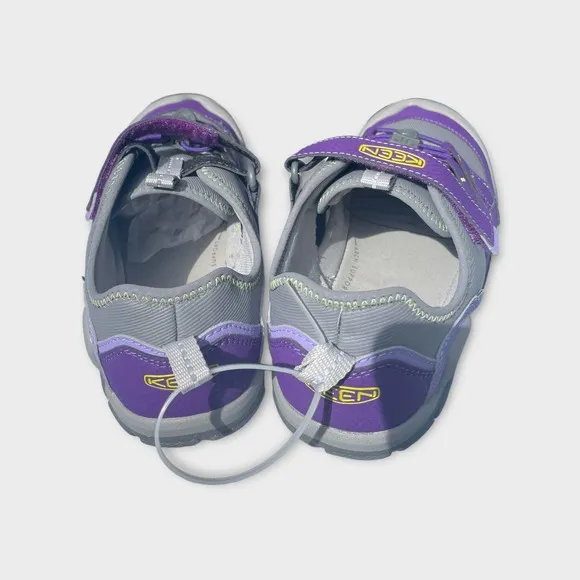Keen Knotch Hollow Sneaker SIze 6 youth