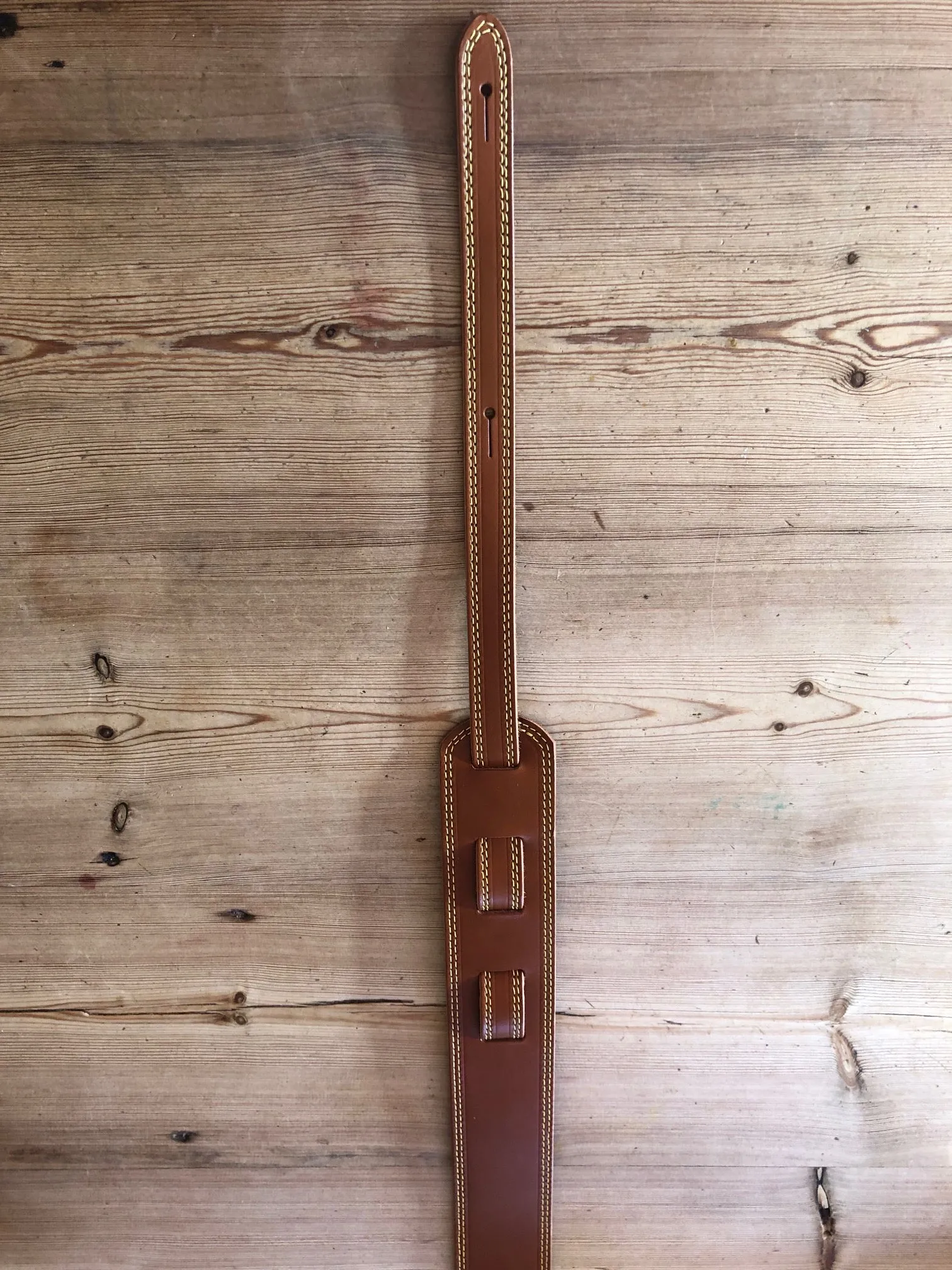 LG Deluxe F.A.B Tan Leather DM Guitar Strap