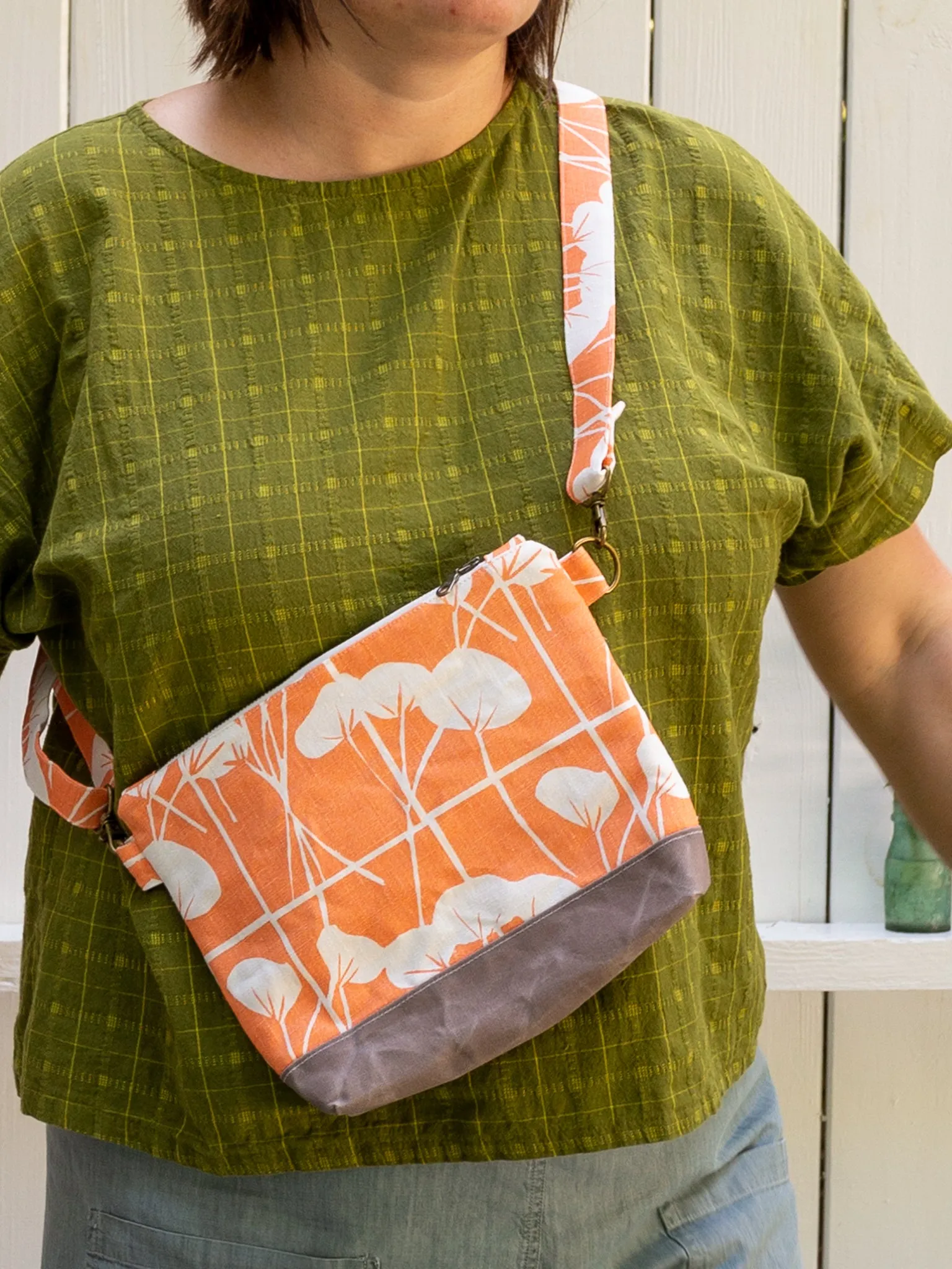 Meg Crossbody in Cotton