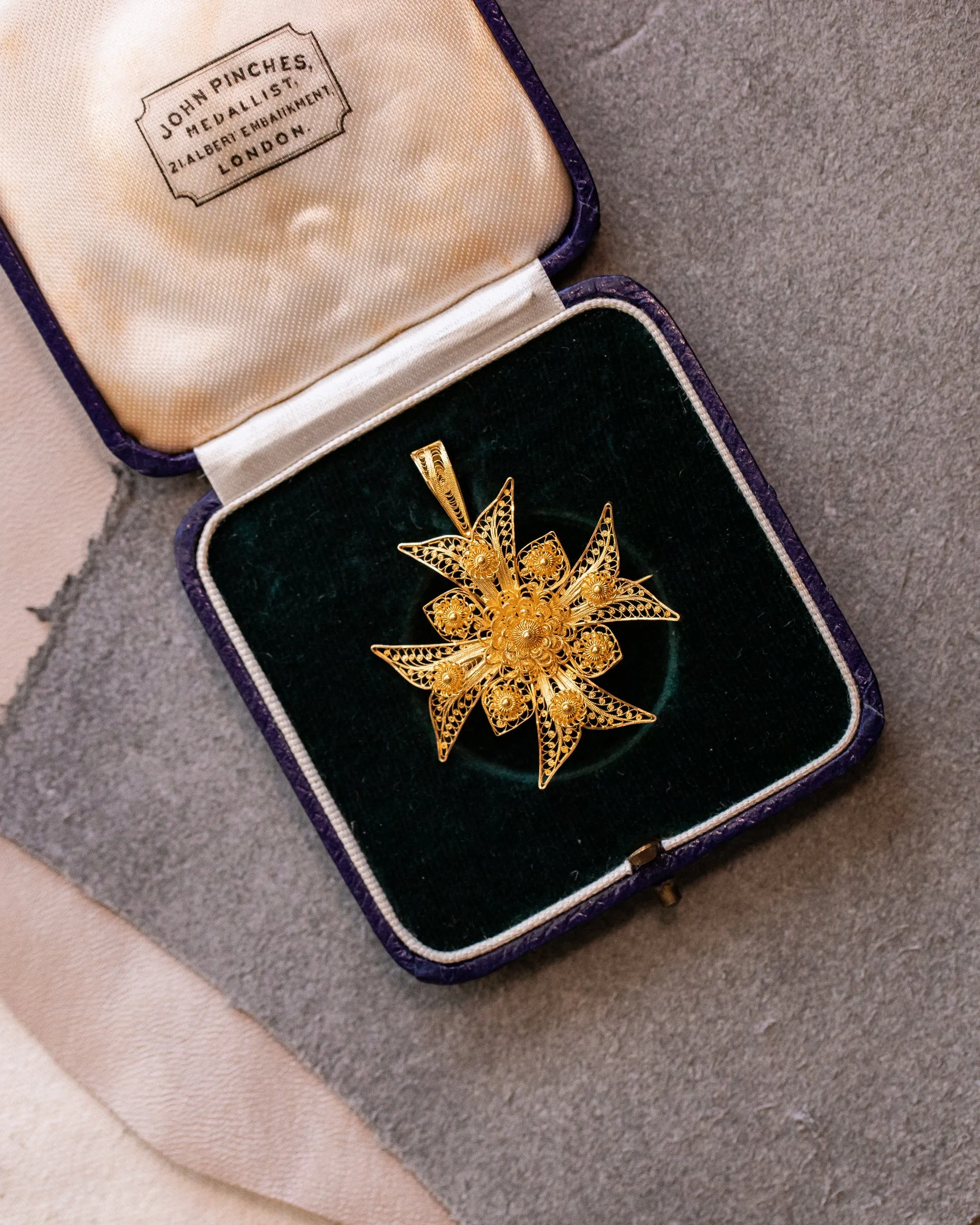 Mid Victorian 18k  Portuguese Cannetille Wirework Maltese Cross Converter Pendant