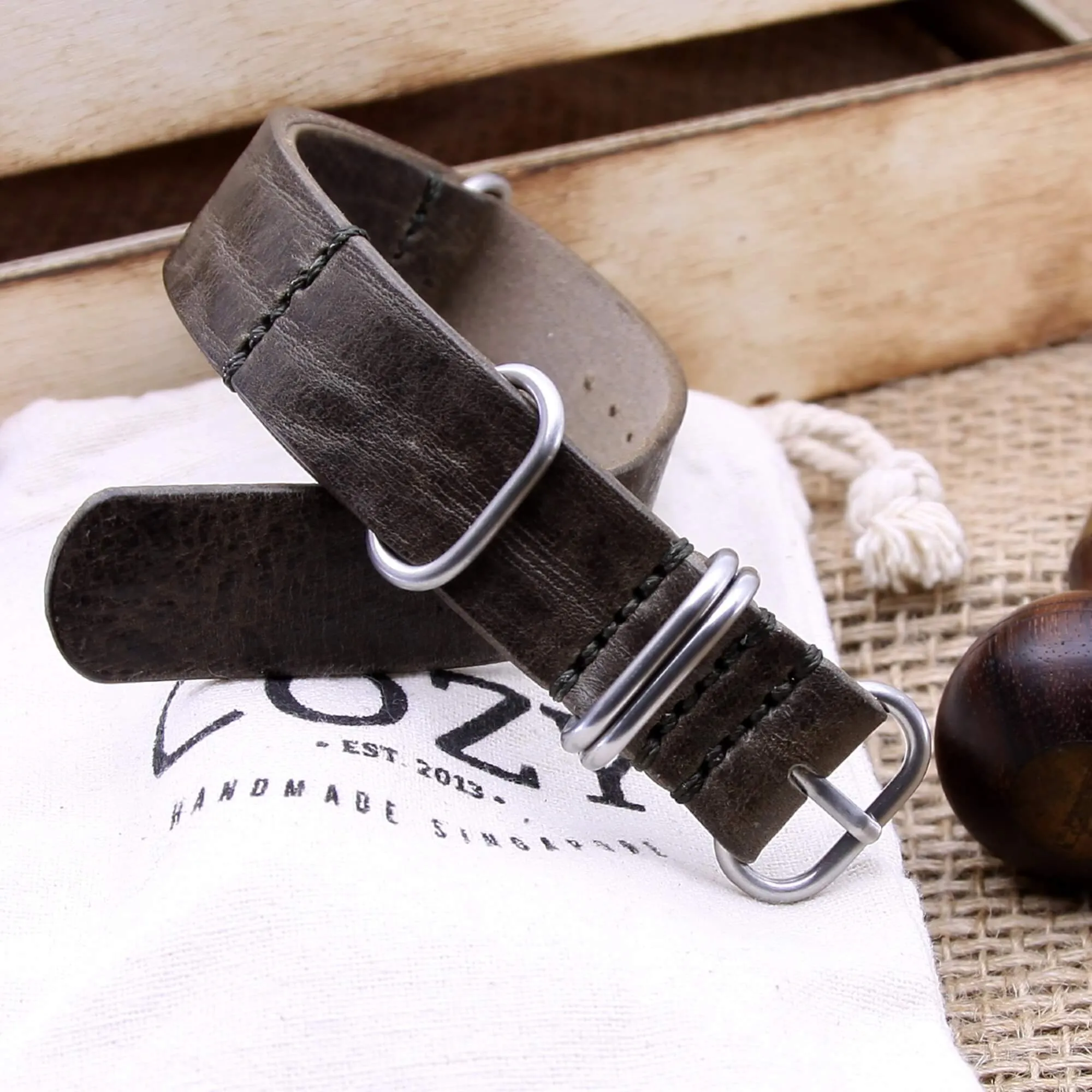 NAT2 Leather Watch Strap, 5-Ring Vintage 408
