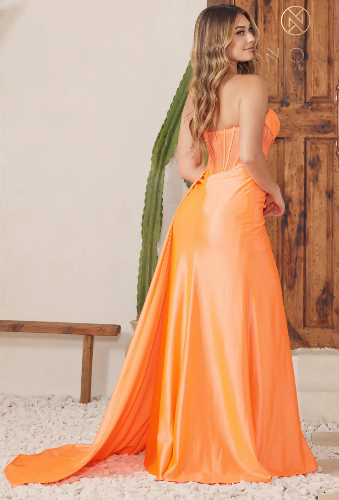 Nox Anabel Evening Gown E1237
