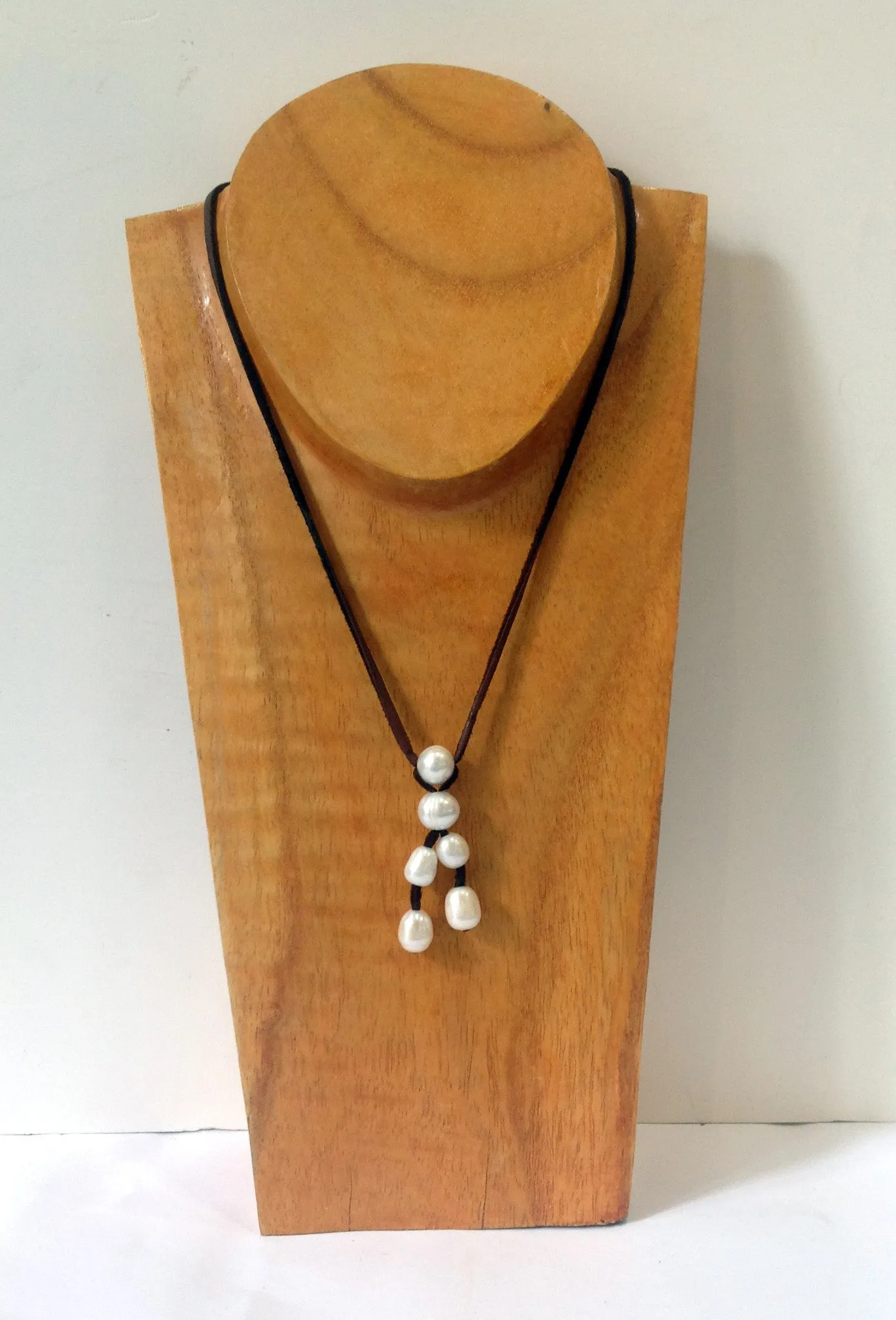 "Wishbone" Freshwater Pearl Necklace