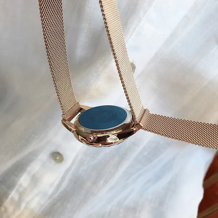 Round Dial Magnetic Strap Women's Watch