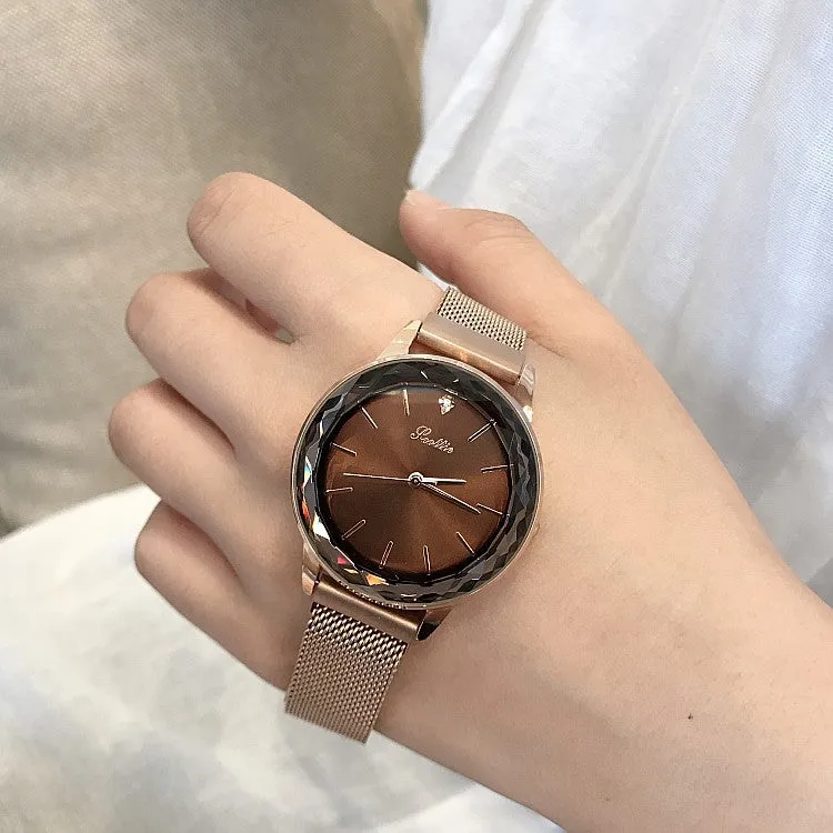 Round Dial Magnetic Strap Women's Watch