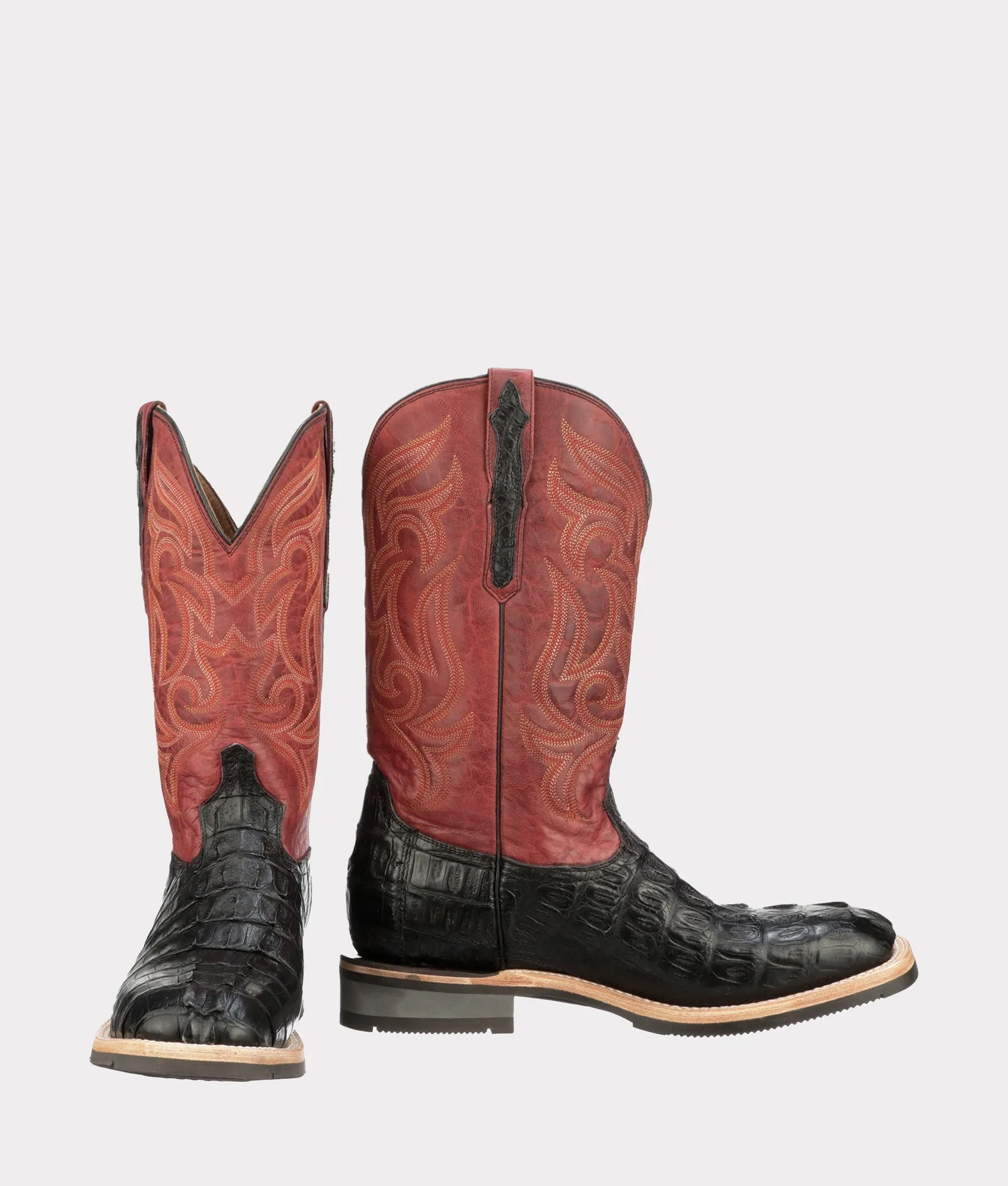 Rowdy Hornback Caiman :: Black