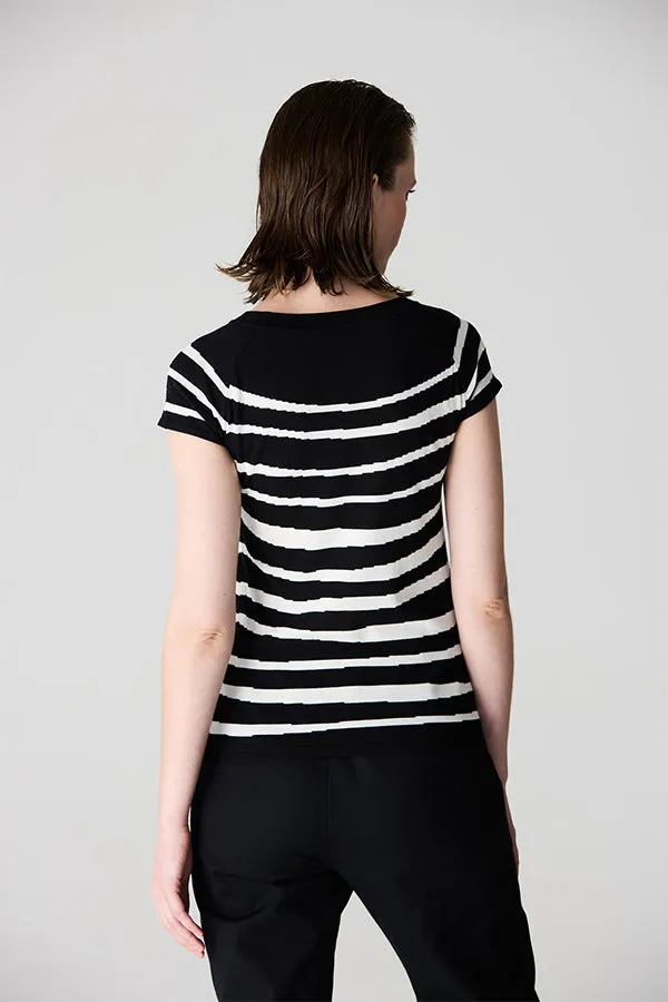 SHINY STRIPED SEAMLESS BOATNECK SWEATER