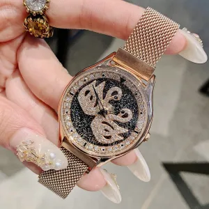 Swan Pattern Magnetic Strap Women's Watch