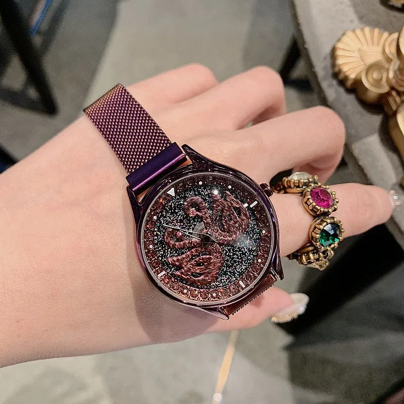 Swan Pattern Magnetic Strap Women's Watch