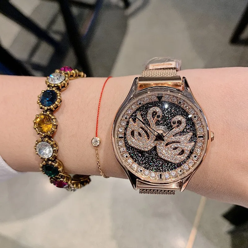 Swan Pattern Magnetic Strap Women's Watch