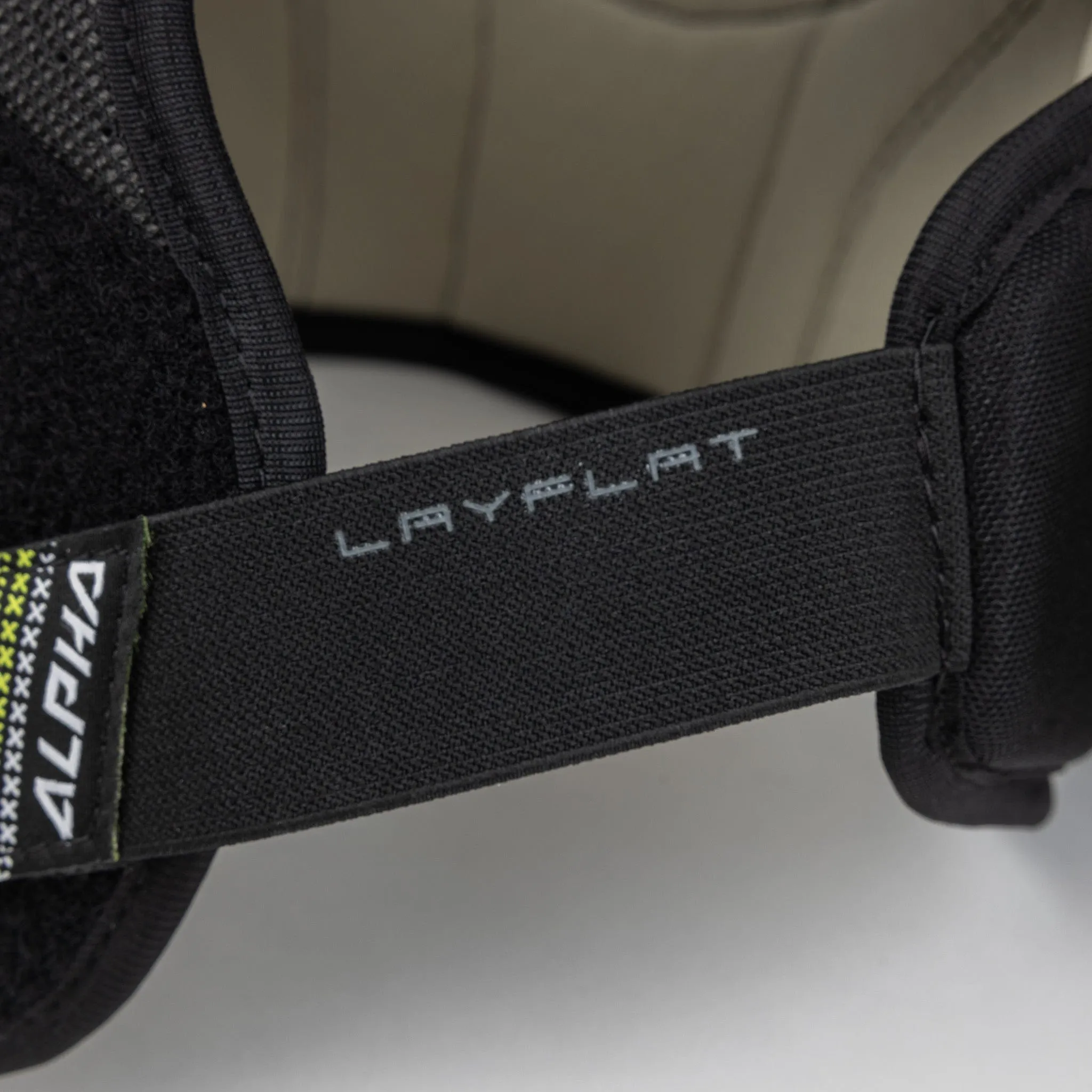 Warrior Alpha Pro Senior Hockey Shoulder Pads