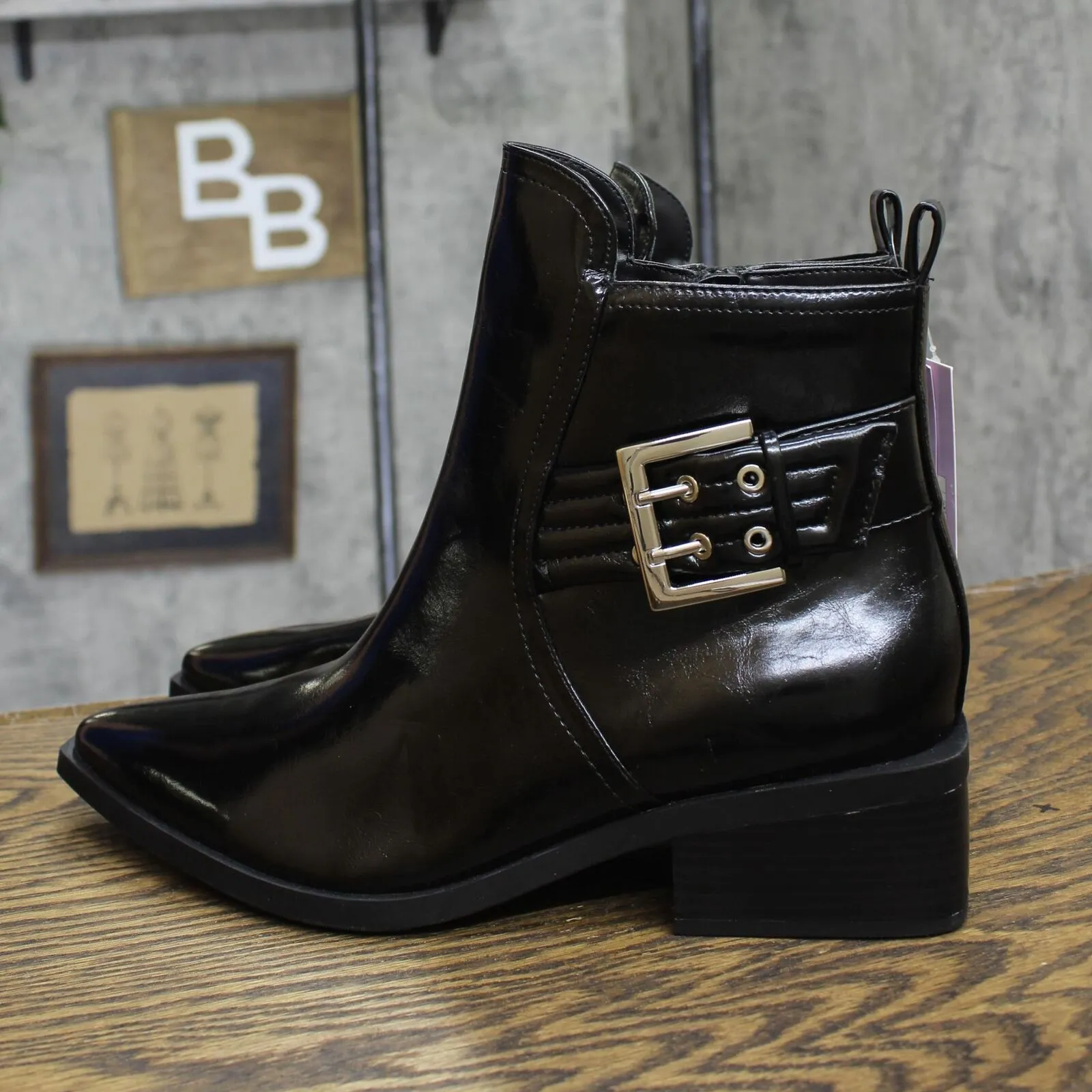 Wild Fable Giovanna Buckle Western Ankle Boots with Memory Foam Insole Black 11M