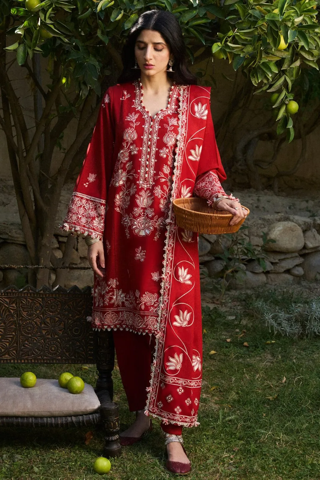 Zaha Winter Collection '24 | ZW24-02